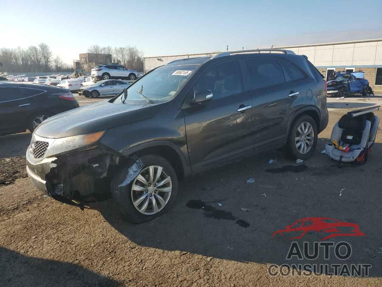 KIA SORENTO 2011 - 5XYKU3A12BG148136