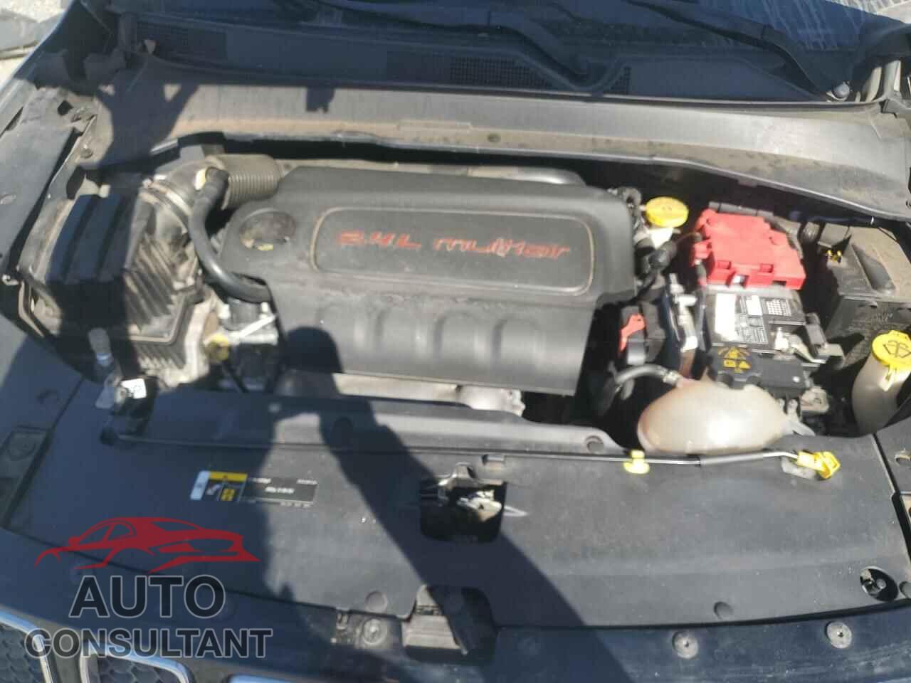 JEEP COMPASS 2020 - 3C4NJDCB2LT138847