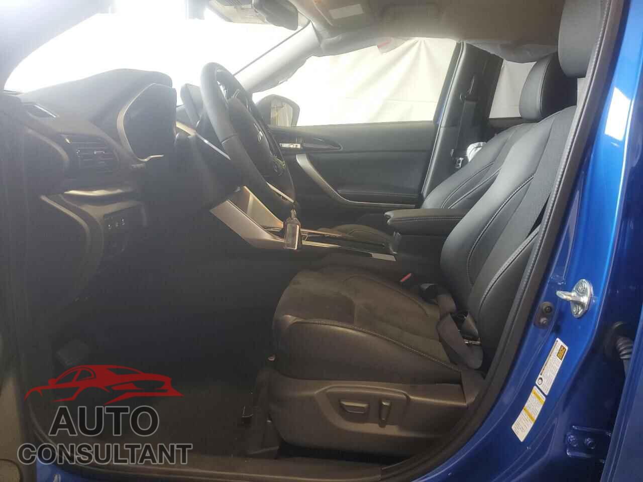 MITSUBISHI ECLIPSE 2025 - JA4ATWAA1SZ033796