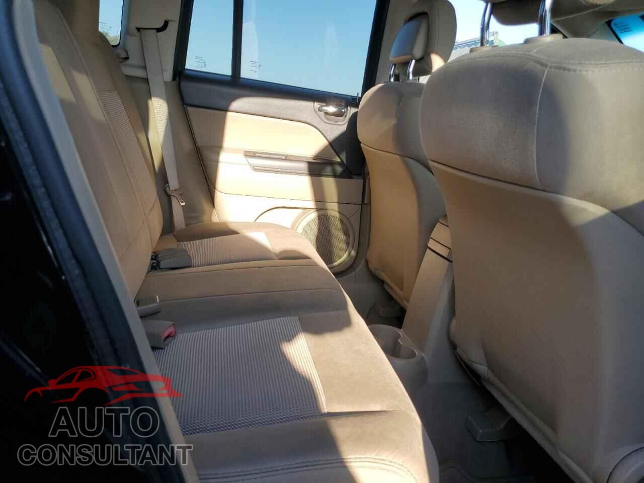 JEEP COMPASS 2011 - 1J4NF1FBXBD164574