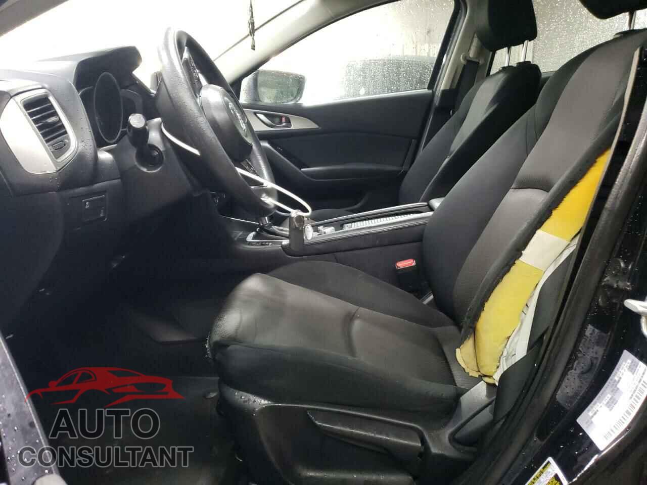 MAZDA 3 2017 - 3MZBN1U73HM113857