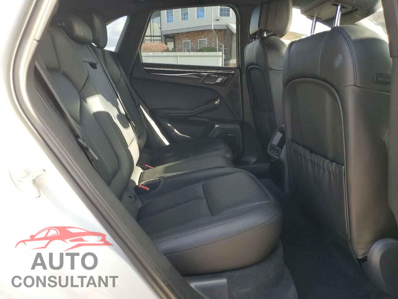 PORSCHE MACAN 2015 - WP1AB2A50FLB64715