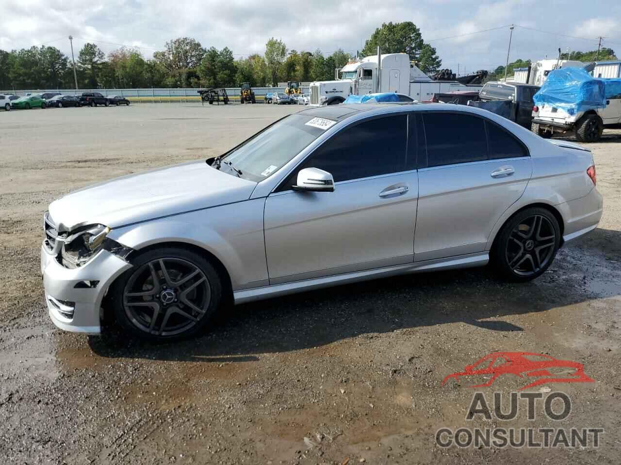 MERCEDES-BENZ C-CLASS 2014 - WDDGF4HB2EA967498