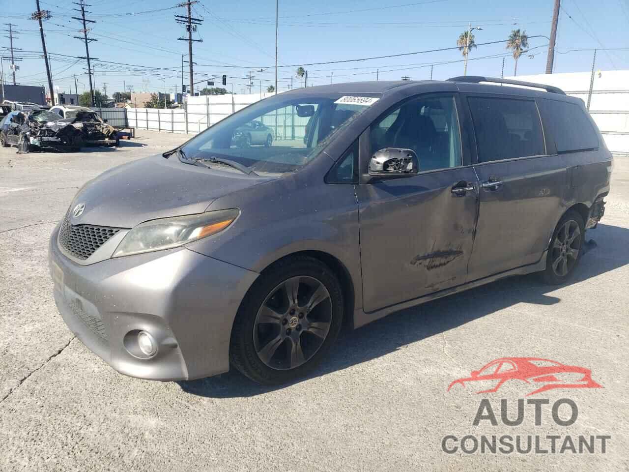 TOYOTA SIENNA 2016 - 5TDXK3DC2GS741580