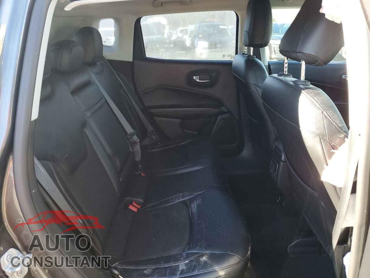 JEEP COMPASS 2017 - 3C4NJDBB4HT628537