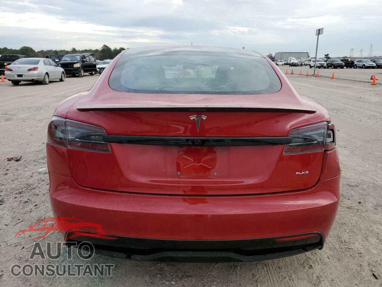 TESLA MODEL S 2021 - 5YJSA1E69MF451668