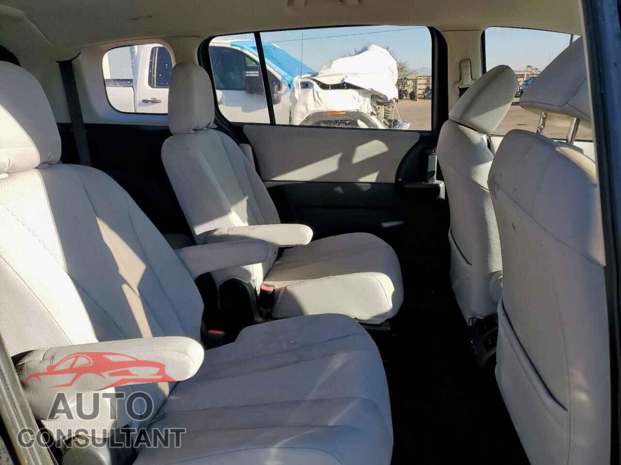 MAZDA 5 2014 - JM1CW2BL8E0173402