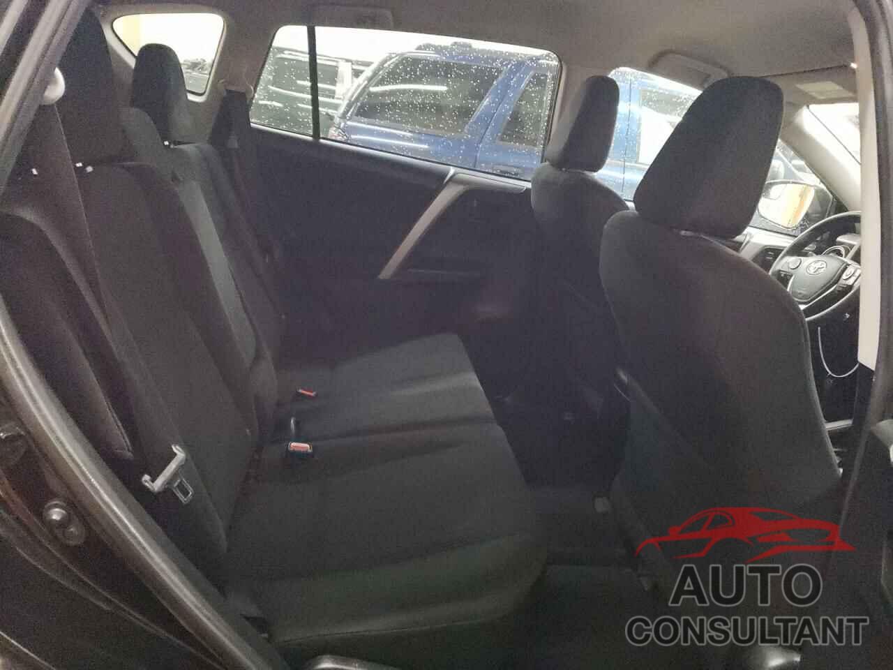 TOYOTA RAV4 2018 - 2T3BFREV2JW727783