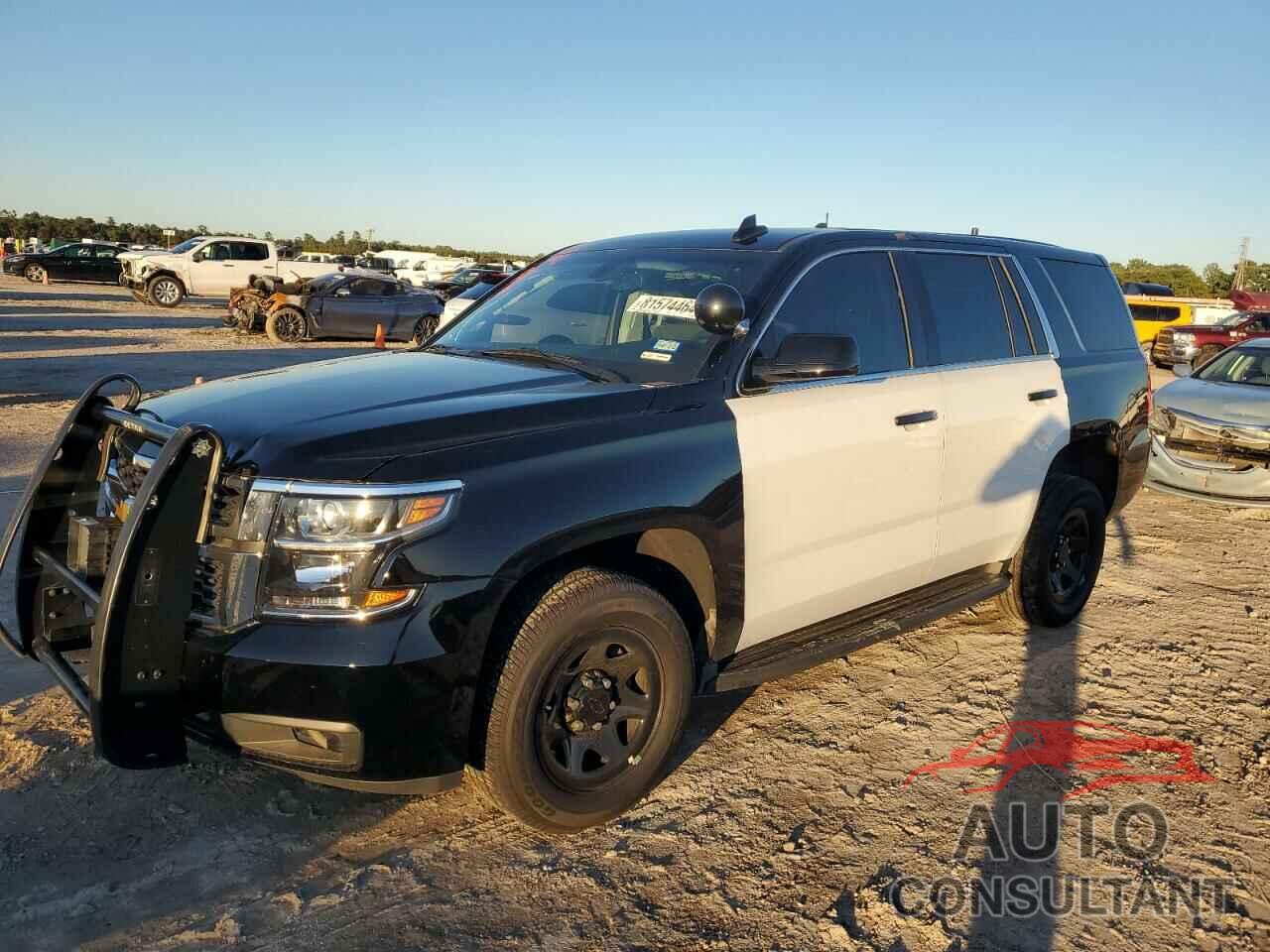 CHEVROLET TAHOE 2019 - 1GNLCDEC1KR333554