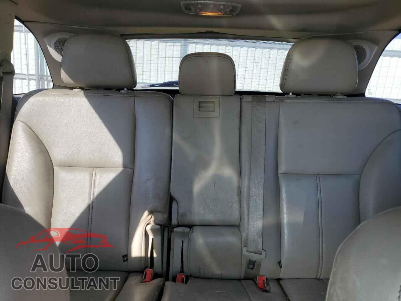 FORD EDGE 2011 - 2FMDK3KC0BBA74438