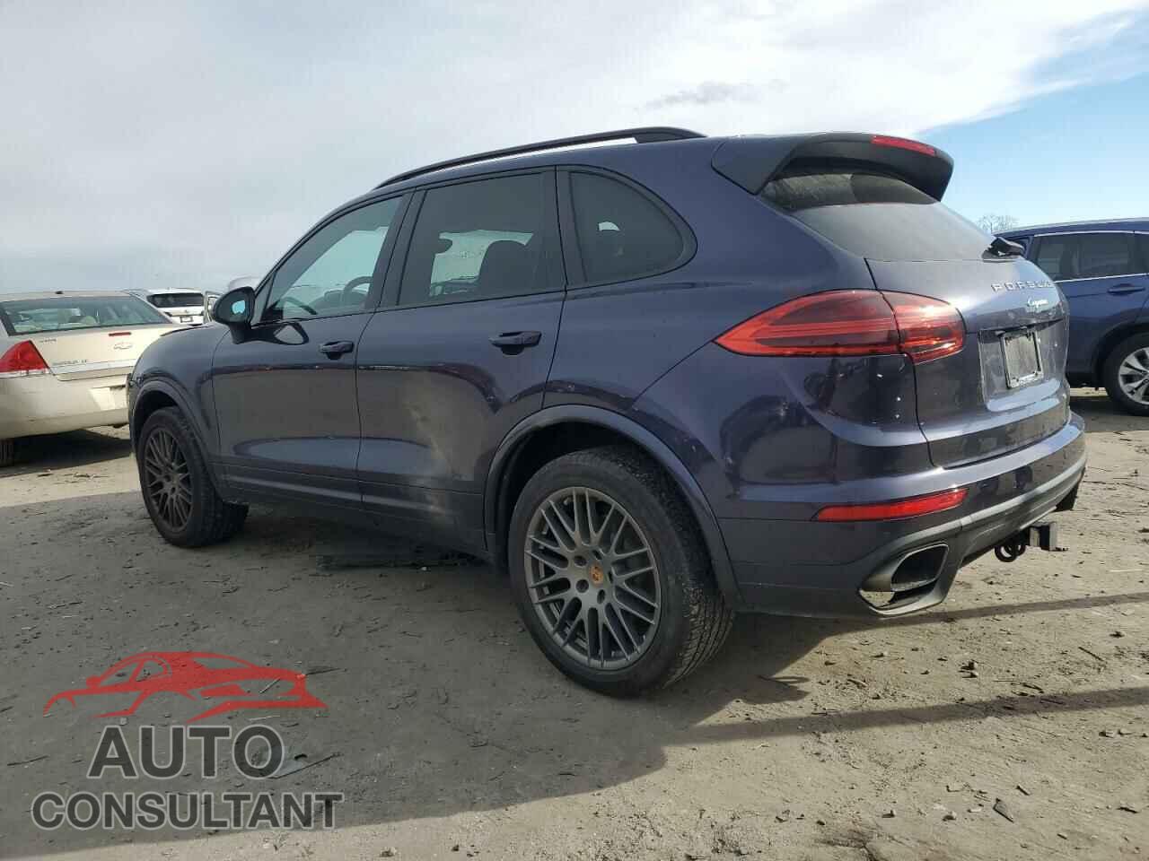 PORSCHE CAYENNE 2018 - WP1AA2A24JKA02058