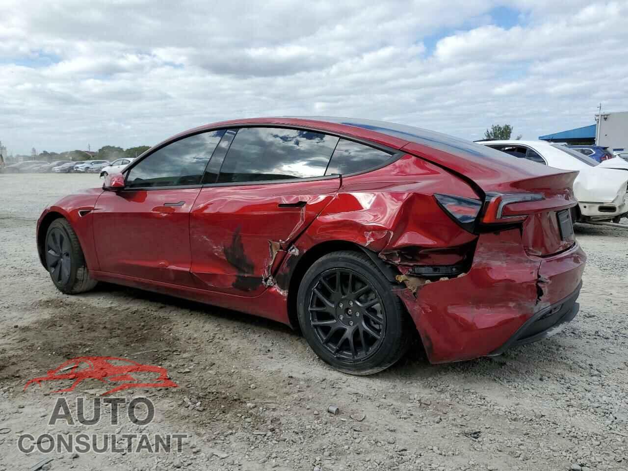TESLA MODEL 3 2024 - 5YJ3E1EA0RF856676