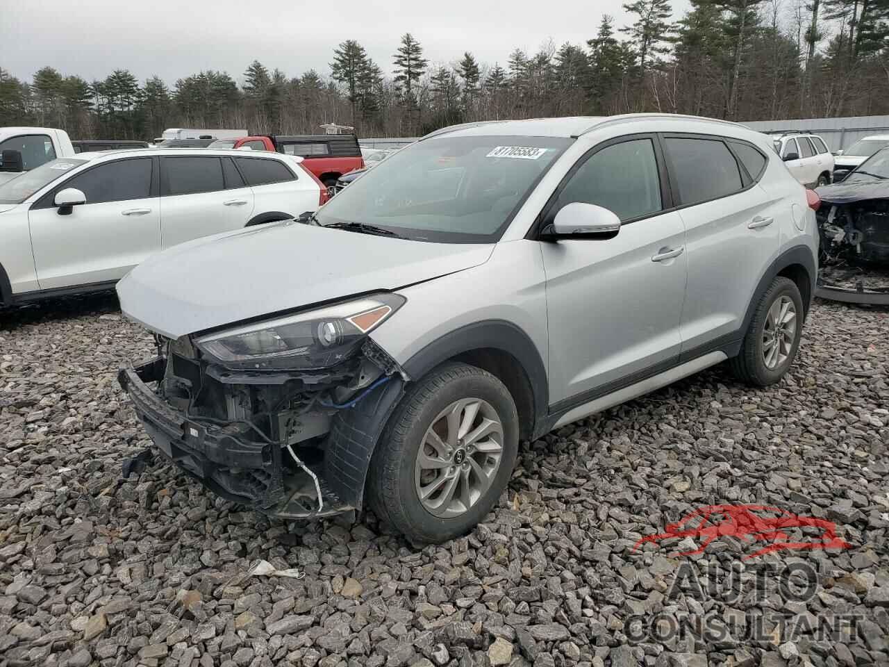 HYUNDAI TUCSON 2017 - KM8J3CA28HU368438