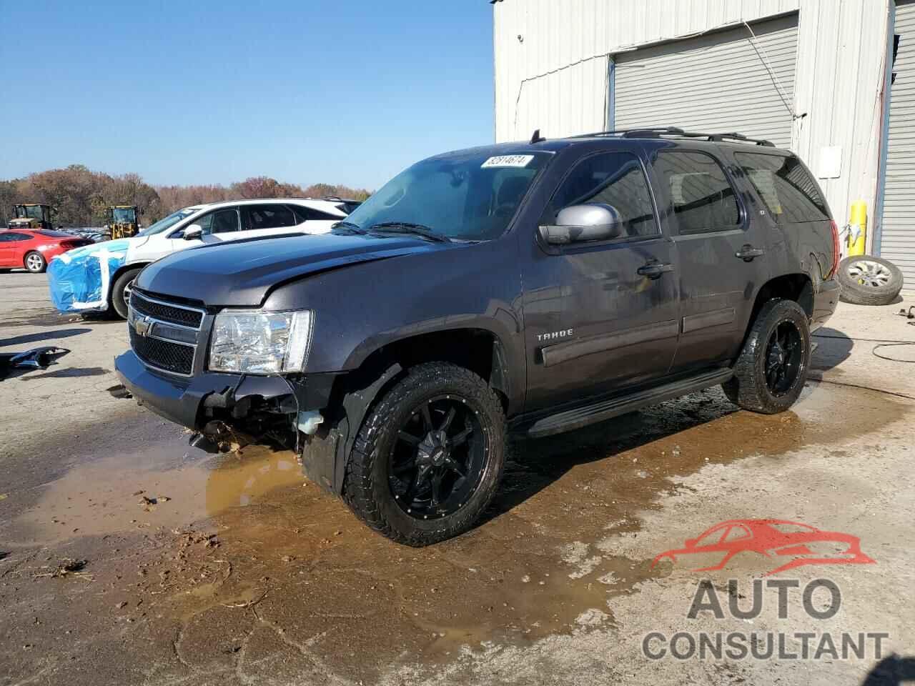 CHEVROLET TAHOE 2011 - 1GNSKBE07BR263129