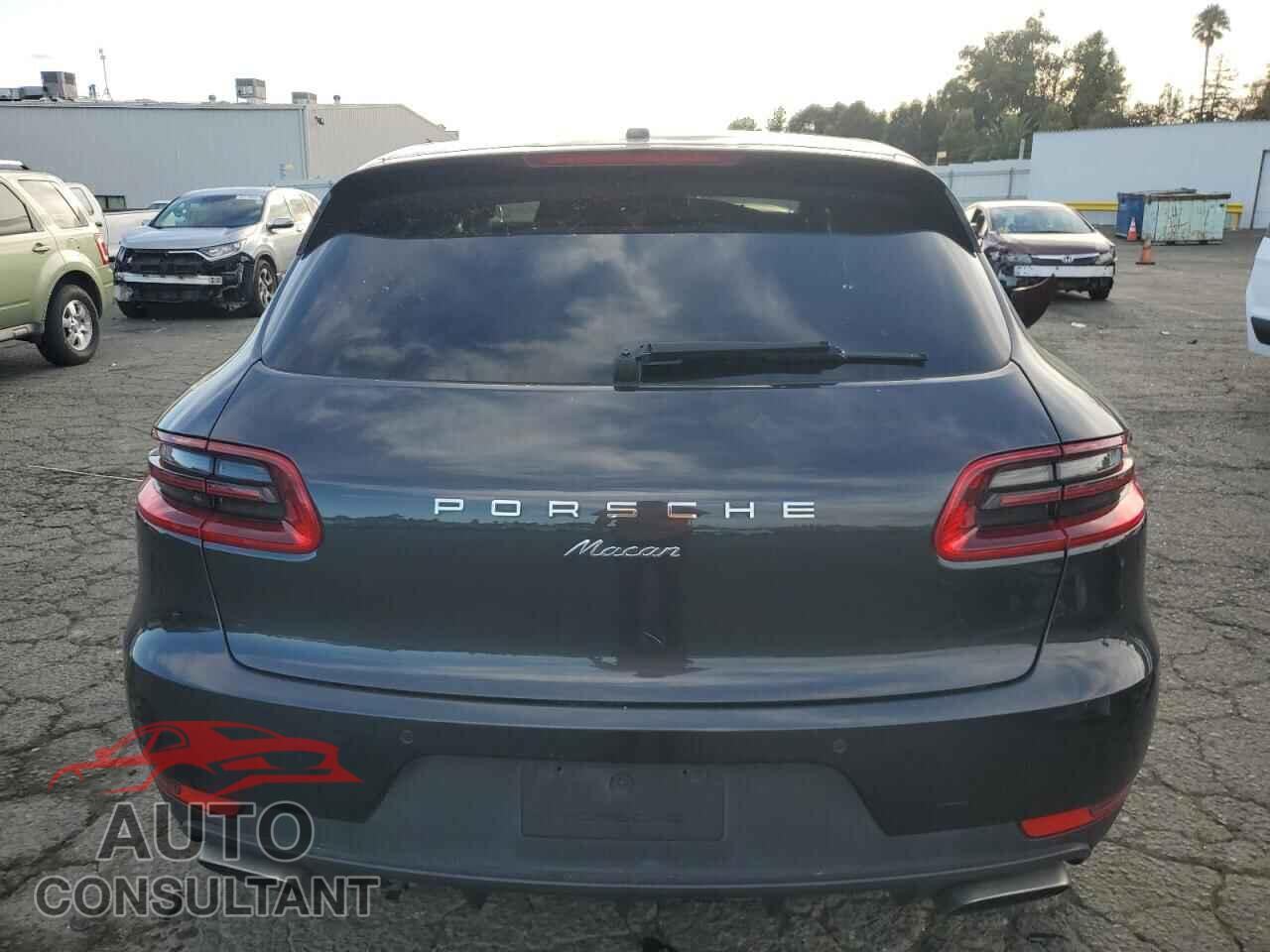 PORSCHE MACAN 2017 - WP1AA2A59HLB07757