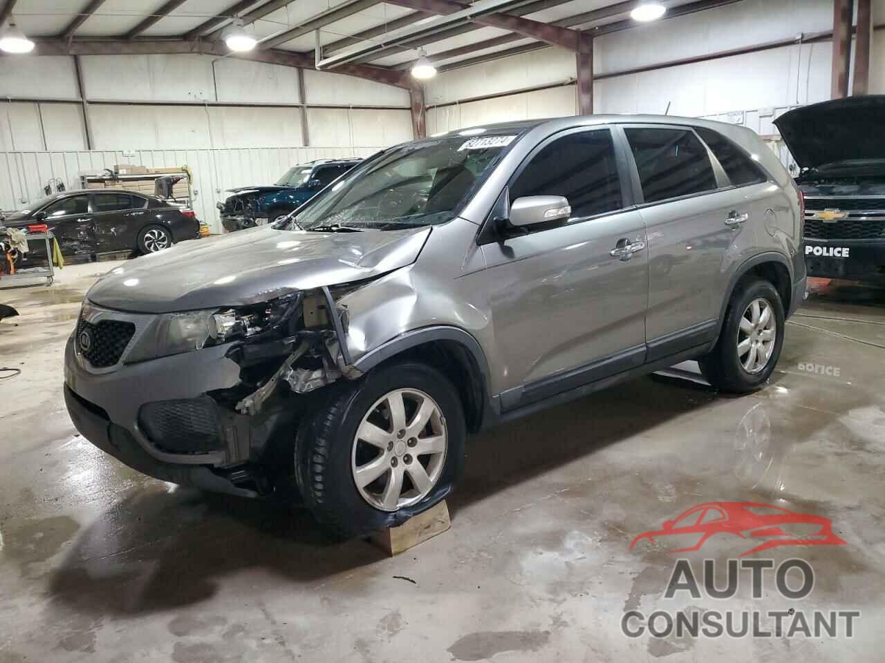 KIA SORENTO 2011 - 5XYKT3A10BG085749