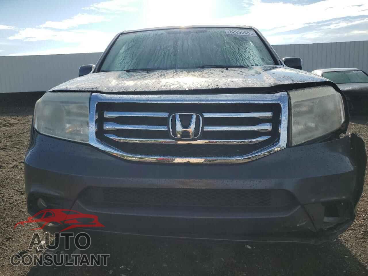 HONDA PILOT 2013 - 5FNYF4H4XDB071567