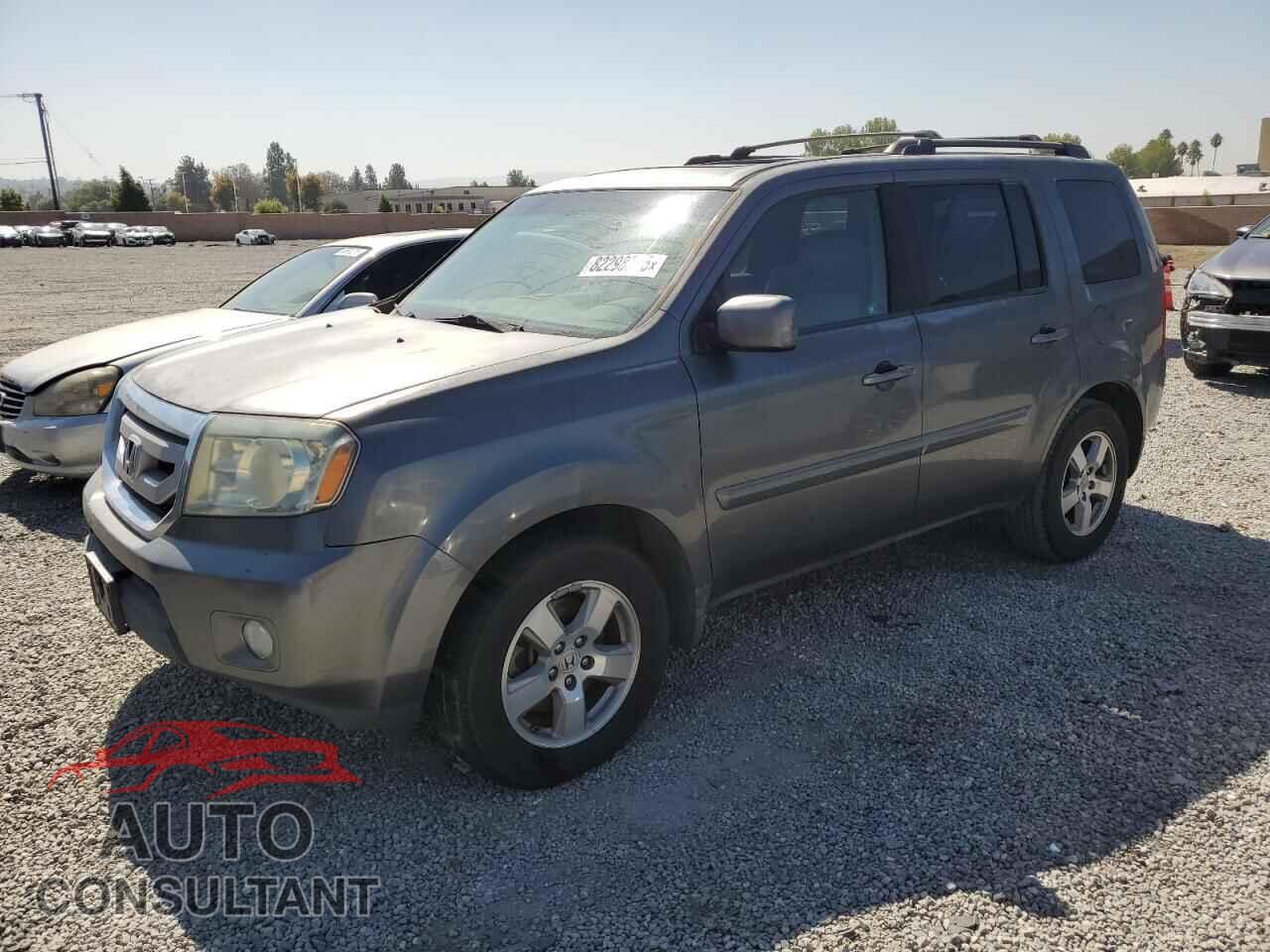 HONDA PILOT 2011 - 5FNYF3H50BB004377