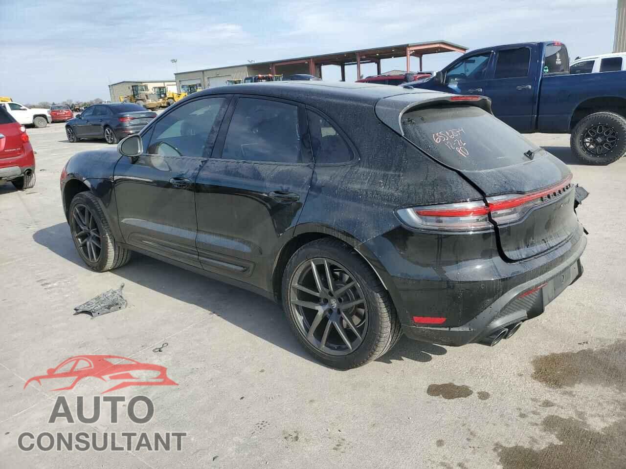 PORSCHE MACAN BASE 2023 - WP1AA2A5XPLB03442