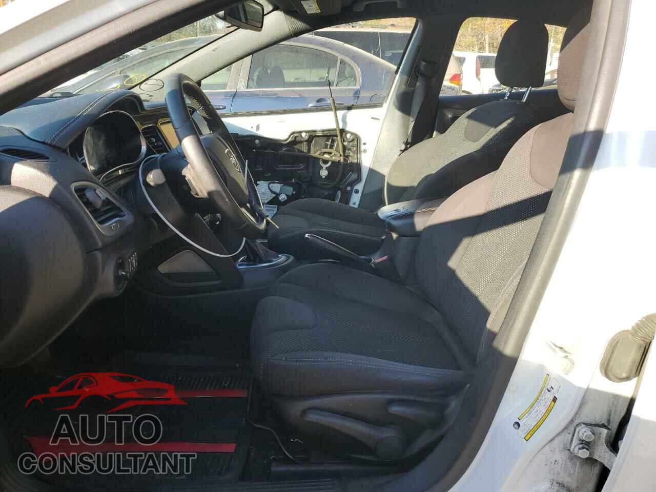 DODGE DART 2015 - 1C3CDFBB8FD267198