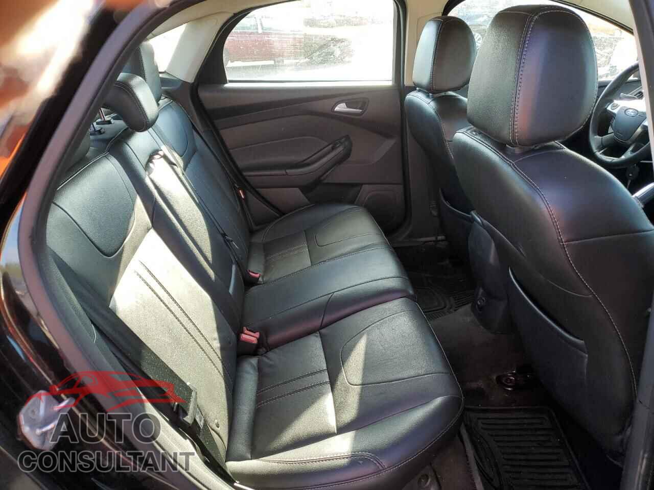 FORD FOCUS 2014 - 1FADP3F26EL167613