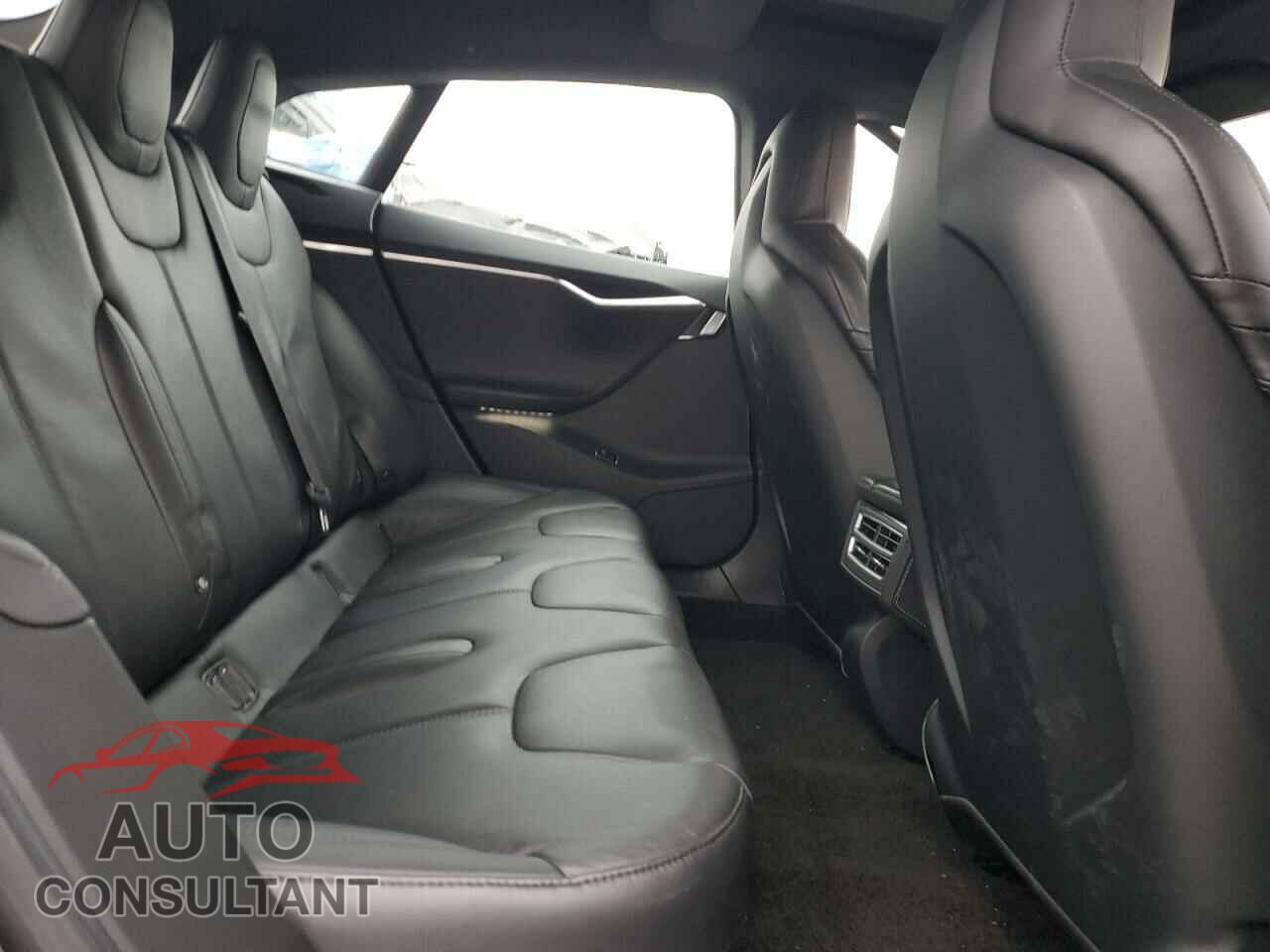 TESLA MODEL S 2016 - 5YJSA1E41GF126676