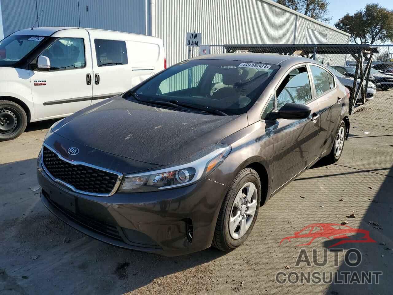 KIA FORTE 2018 - 3KPFL4A7XJE164076