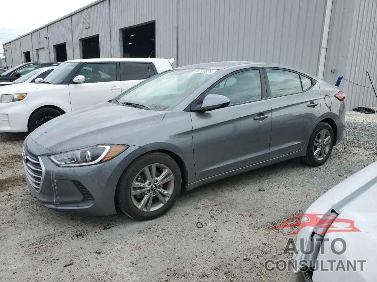 HYUNDAI ELANTRA 2018 - KMHD84LF2JU496636