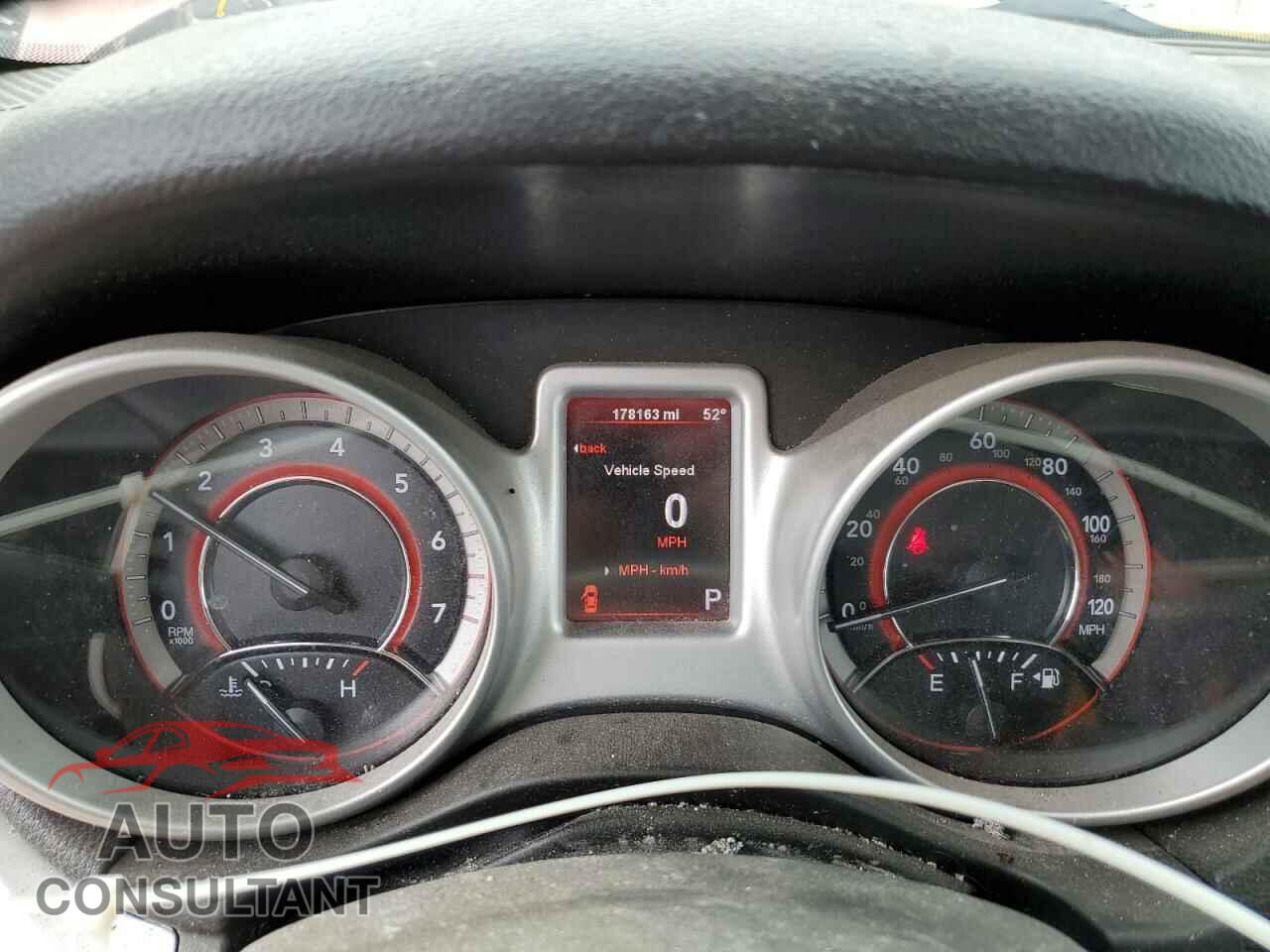 DODGE JOURNEY 2012 - 3C4PDCAB5CT389424