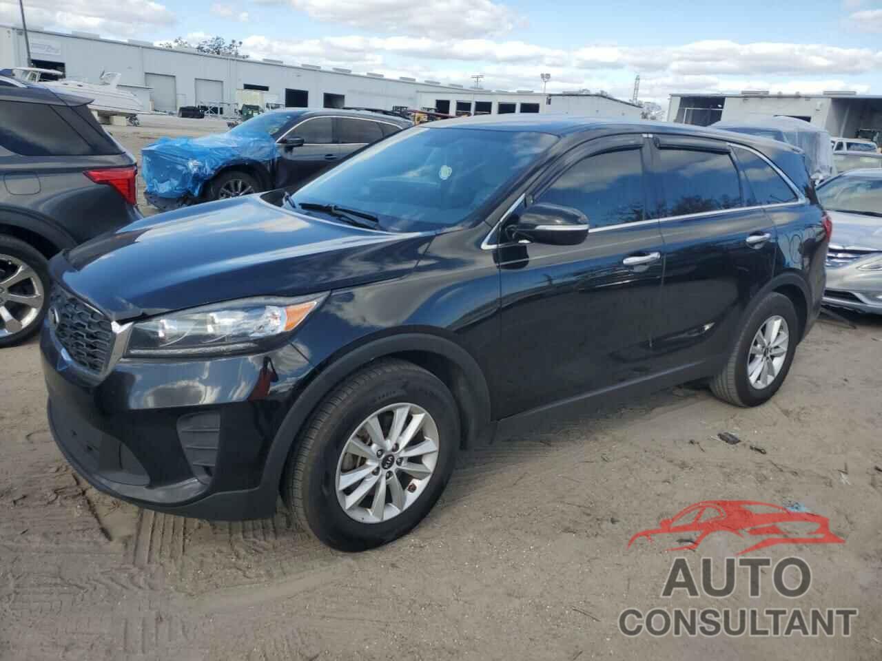 KIA SORENTO 2019 - 5XYPG4A37KG563523