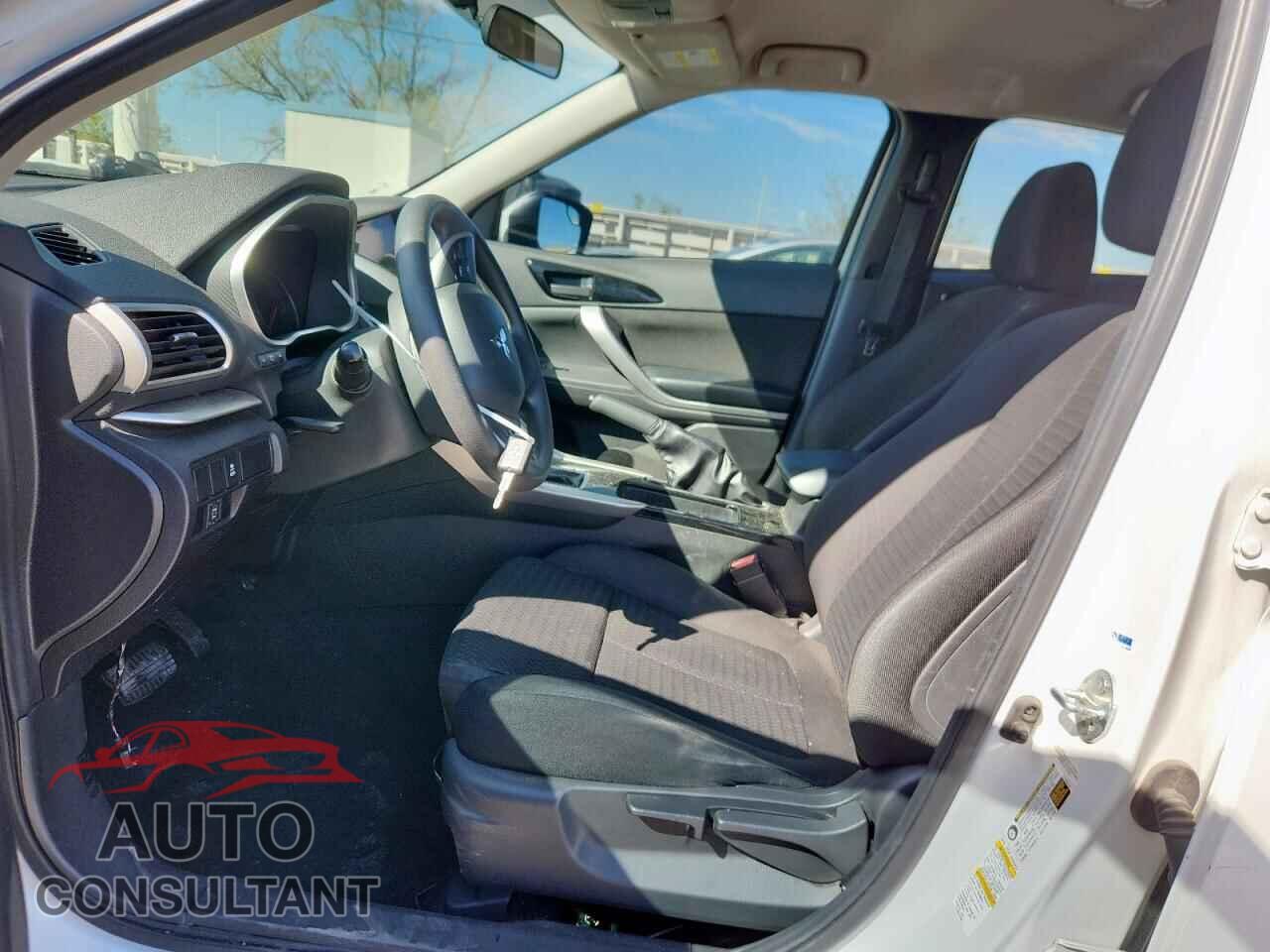 MITSUBISHI ECLIPSE 2019 - JA4AT3AA8KZ010403