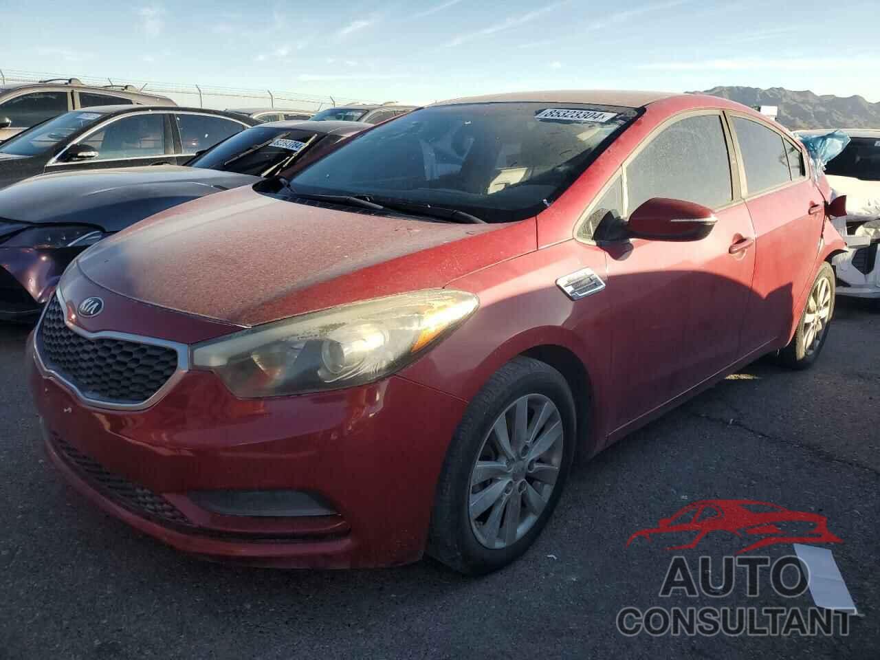 KIA FORTE 2016 - KNAFX4A6XG5519244