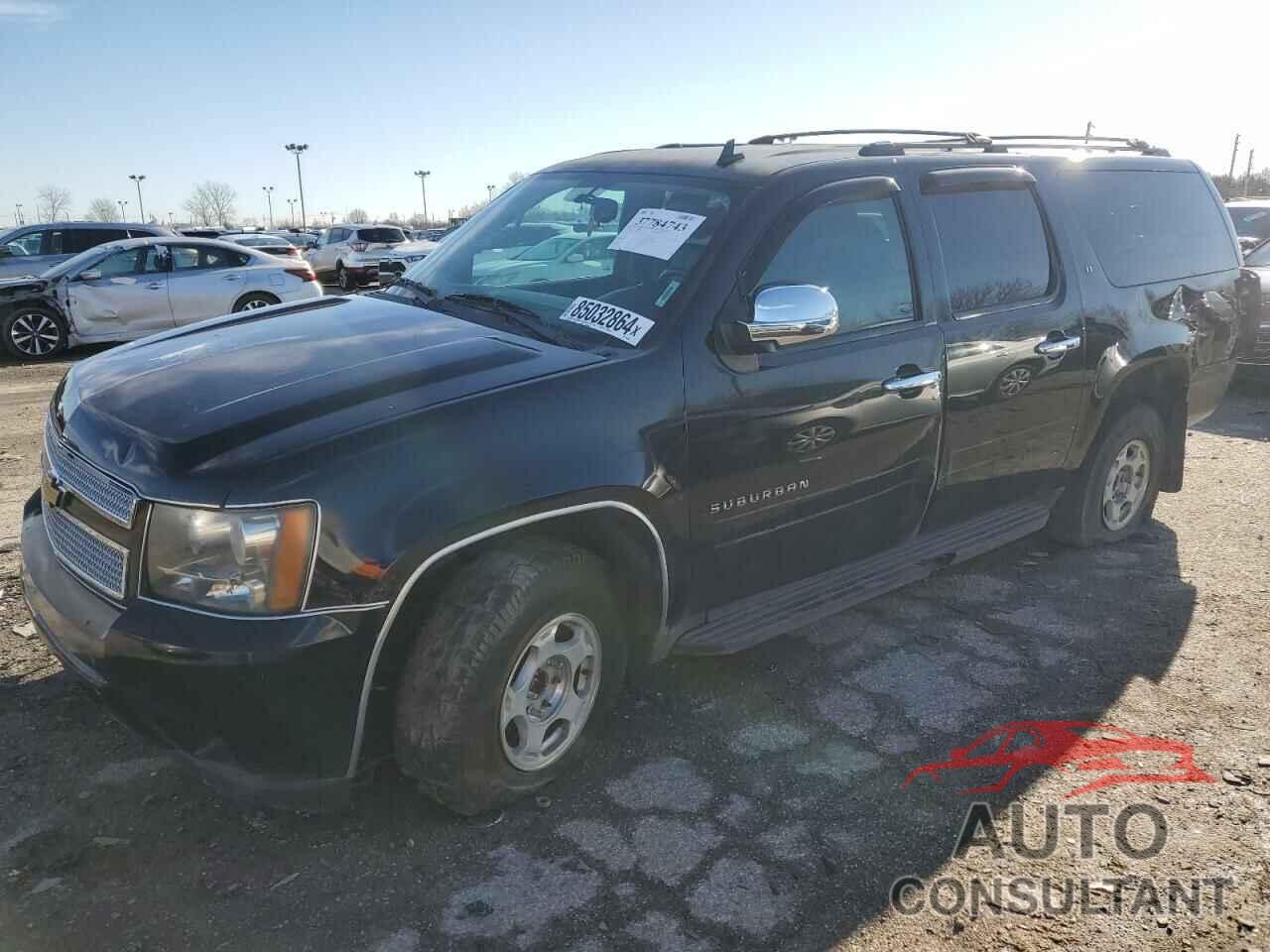 CHEVROLET SUBURBAN 2013 - 1GNSKJE75DR353308