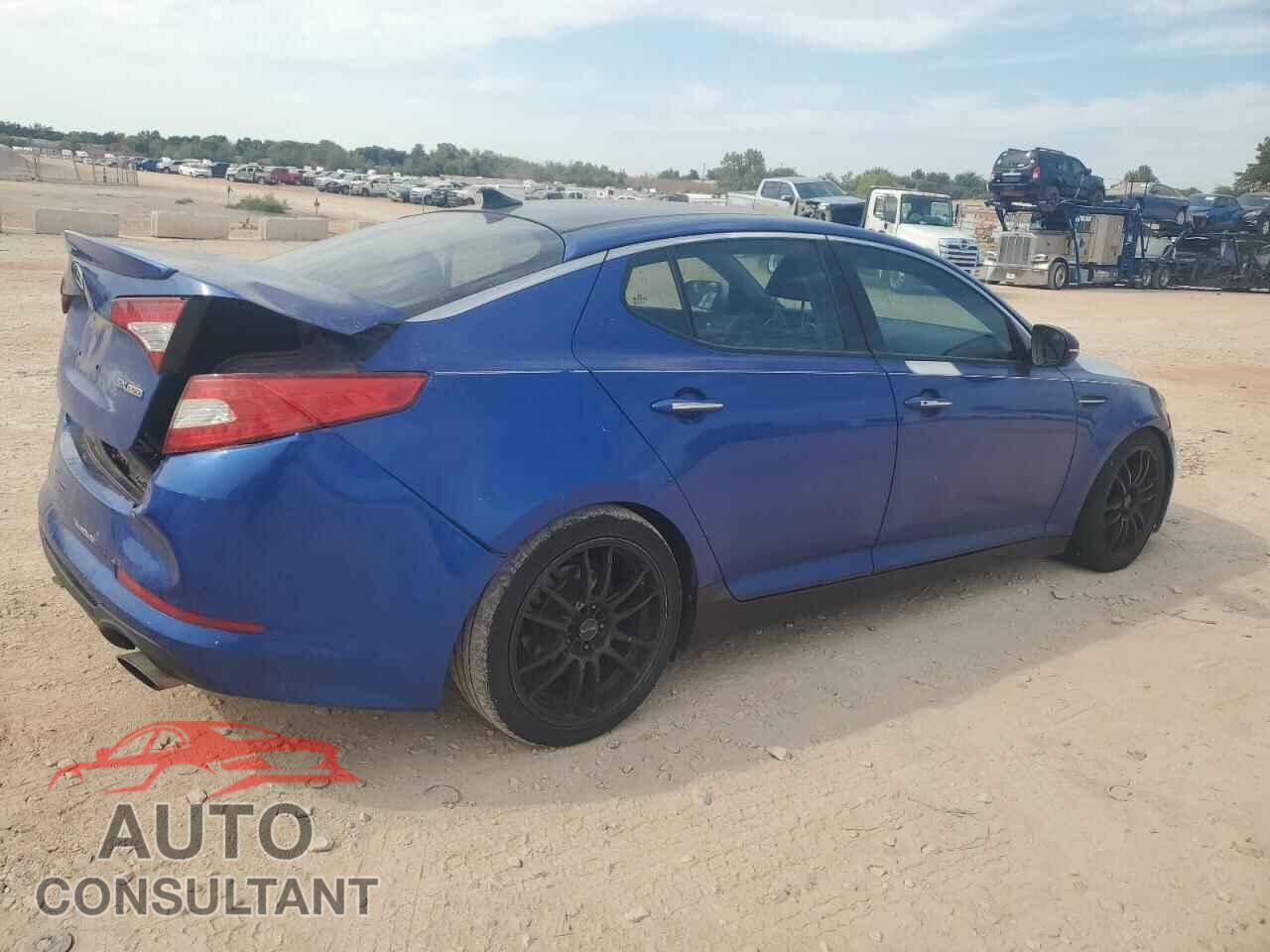 KIA OPTIMA 2011 - KNAGR4A67B5092869