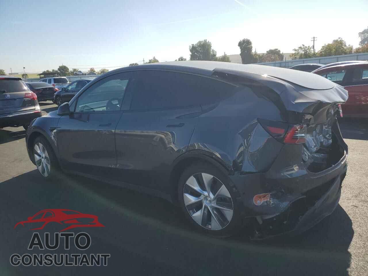 TESLA MODEL Y 2020 - 5YJYGDEEXLF054180