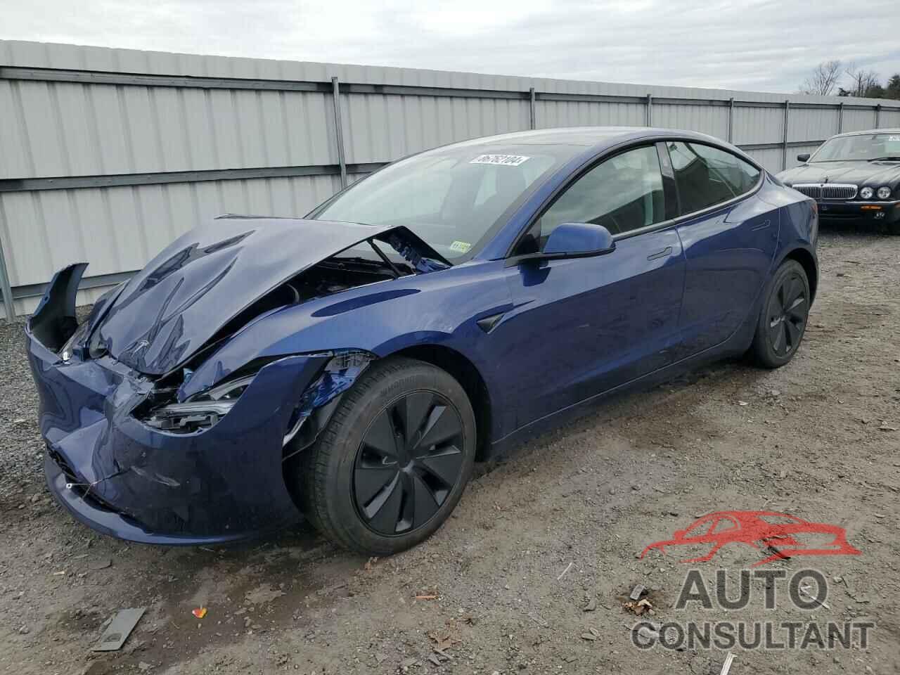 TESLA MODEL 3 2025 - 5YJ3E1EB4SF888920