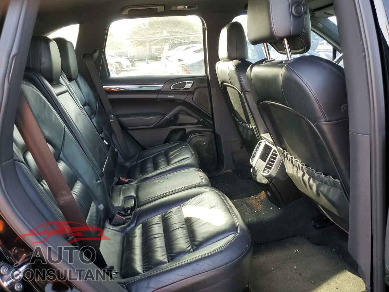 PORSCHE CAYENNE 2011 - WP1AB2A20BLA55963
