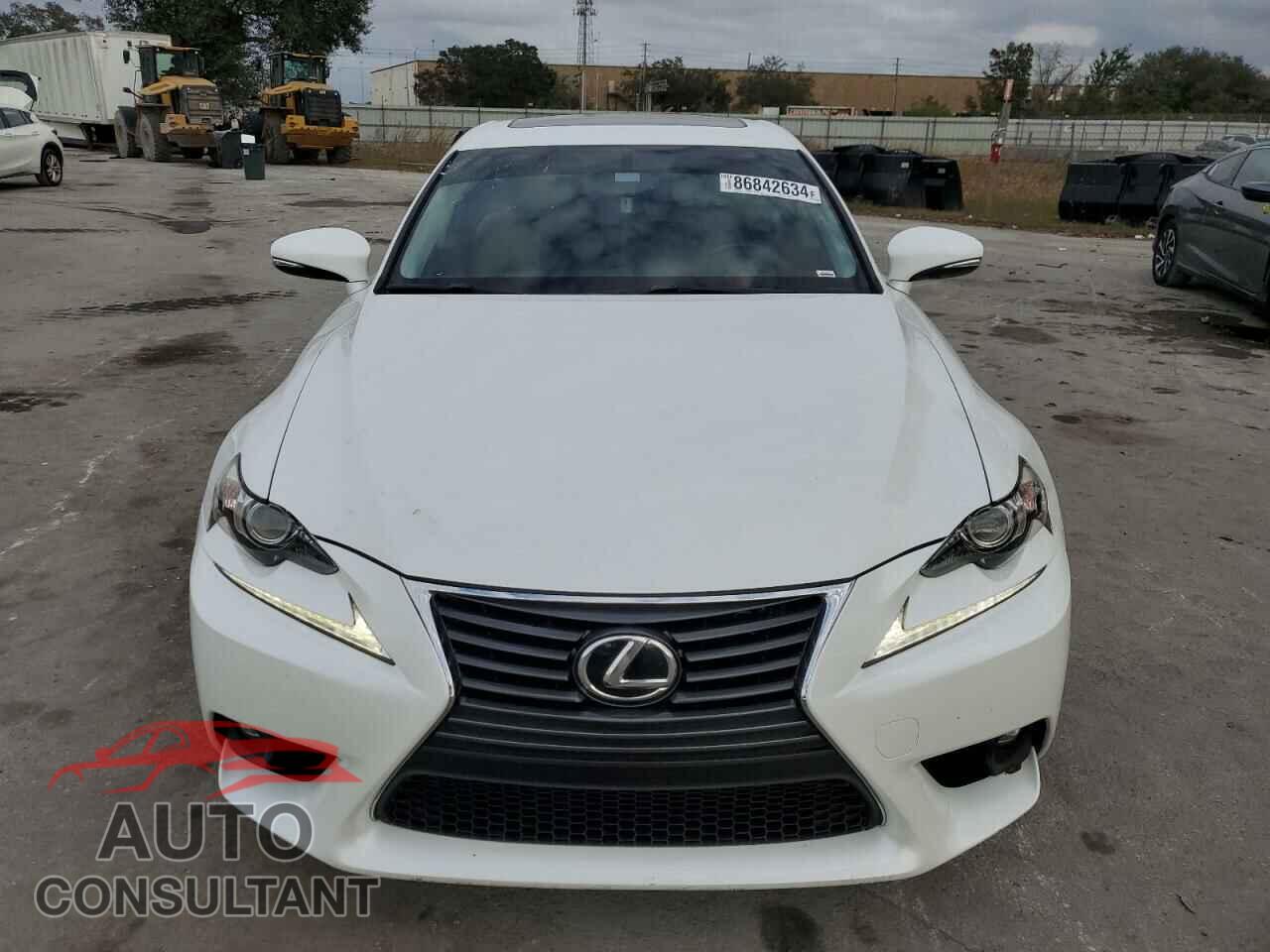 LEXUS IS 2015 - JTHBF1D22F5072935