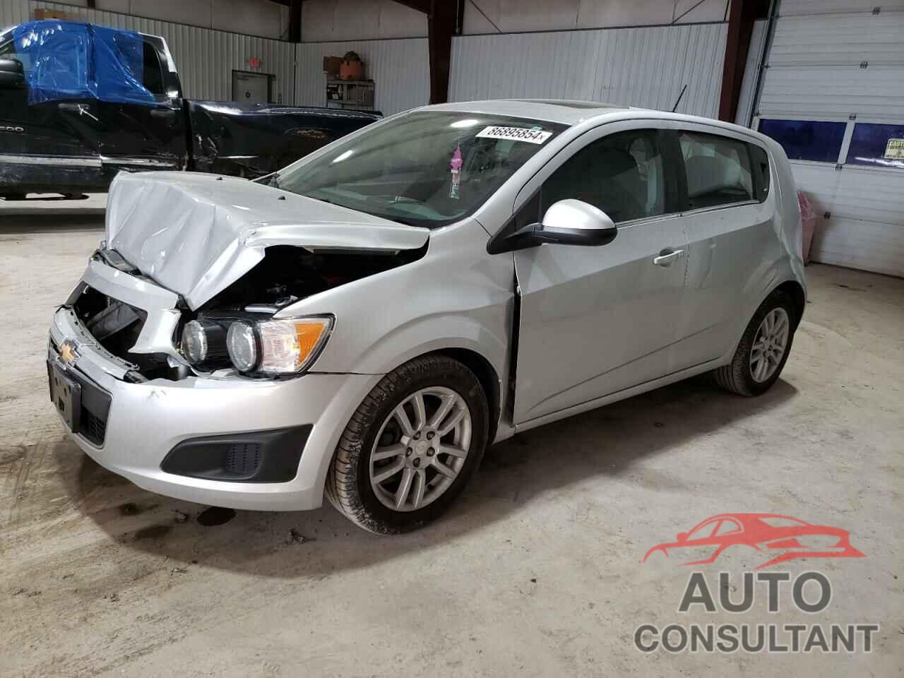 CHEVROLET SONIC 2016 - 1G1JC6SB3G4101736