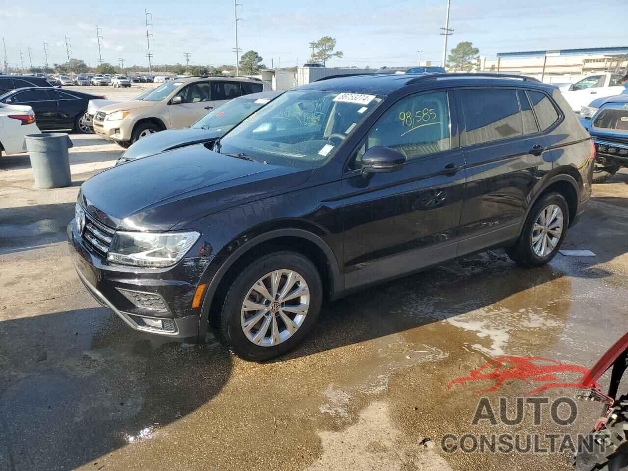 VOLKSWAGEN TIGUAN 2018 - 3VV1B7AX3JM031293