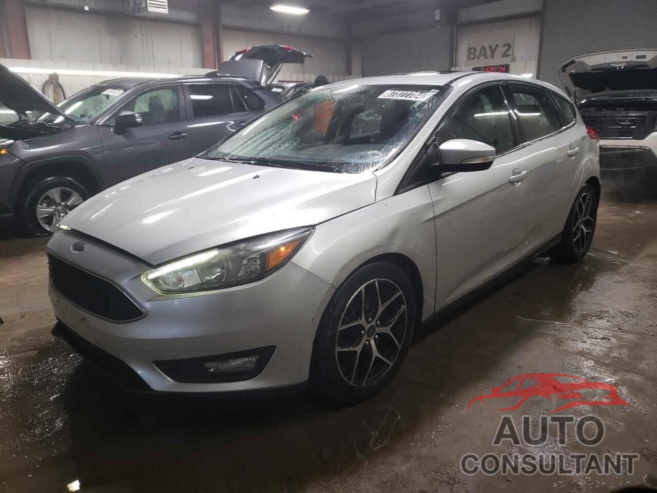FORD FOCUS 2017 - 1FADP3M25HL346572