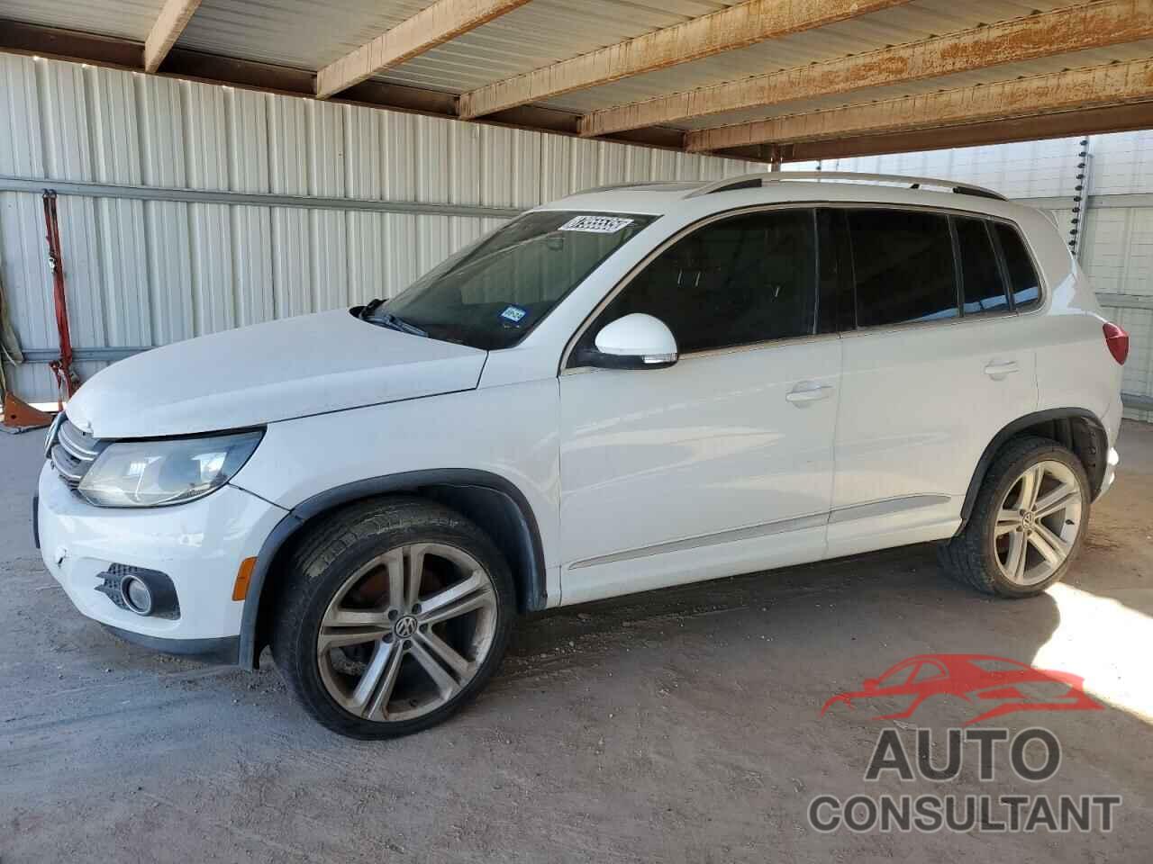 VOLKSWAGEN TIGUAN 2015 - WVGAV7AXXFW093699