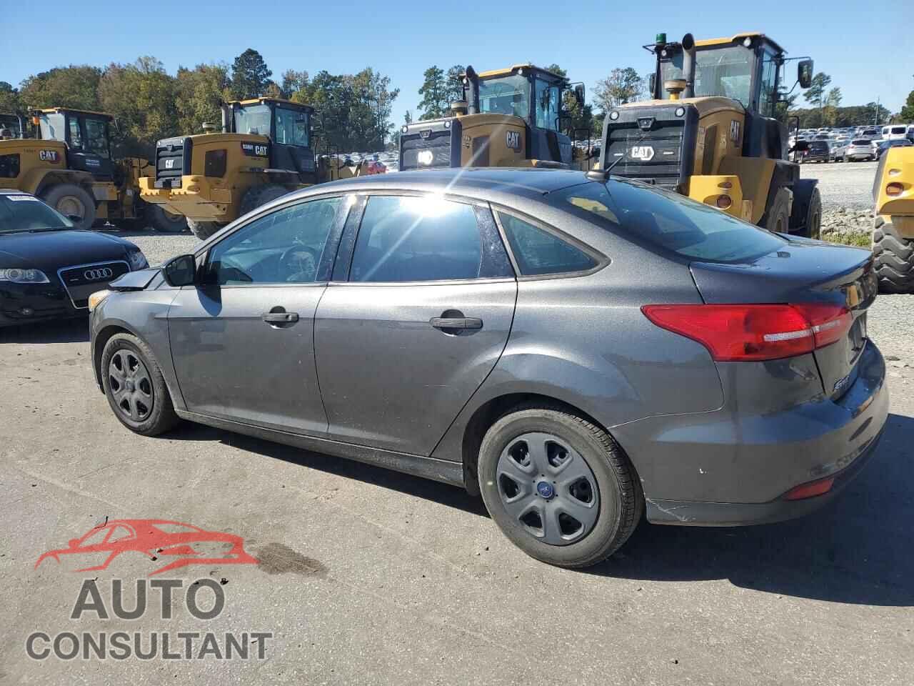 FORD FOCUS 2017 - 1FADP3E20HL253067