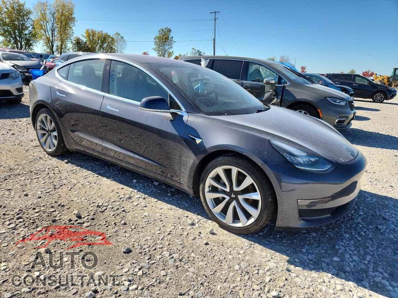 TESLA MODEL 3 2018 - 5YJ3E1EBXJF087374