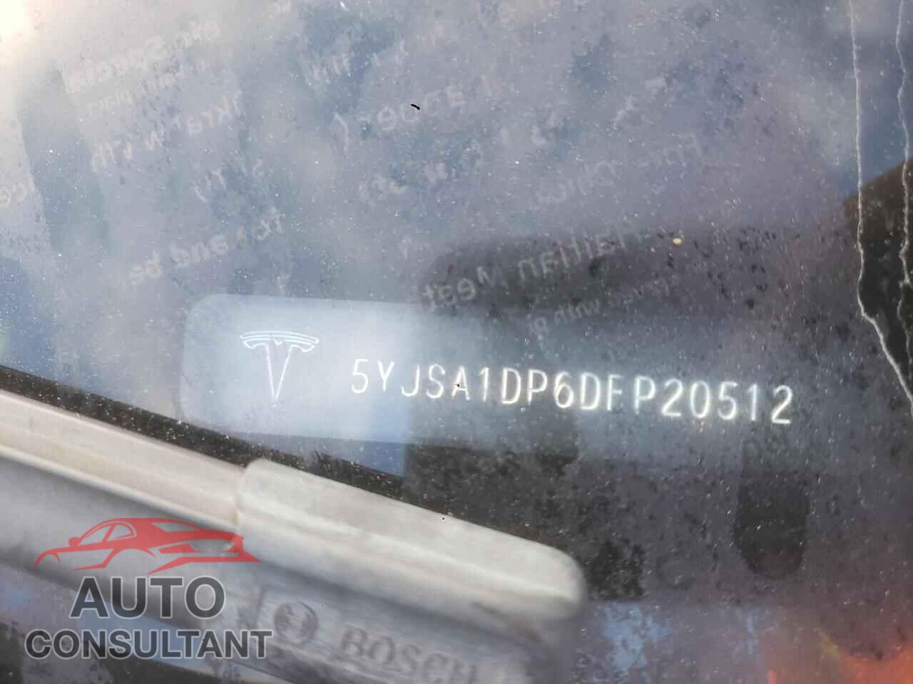 TESLA MODEL S 2013 - 5YJSA1DP6DFP20512