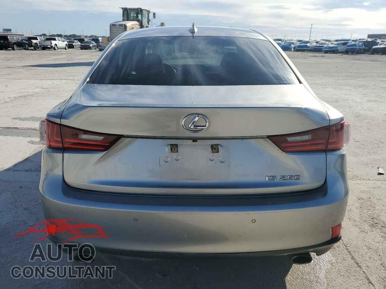 LEXUS IS 2014 - JTHBF1D22E5040663