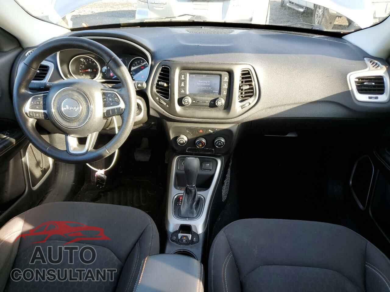 JEEP COMPASS 2017 - 3C4NJCAB6HT647621
