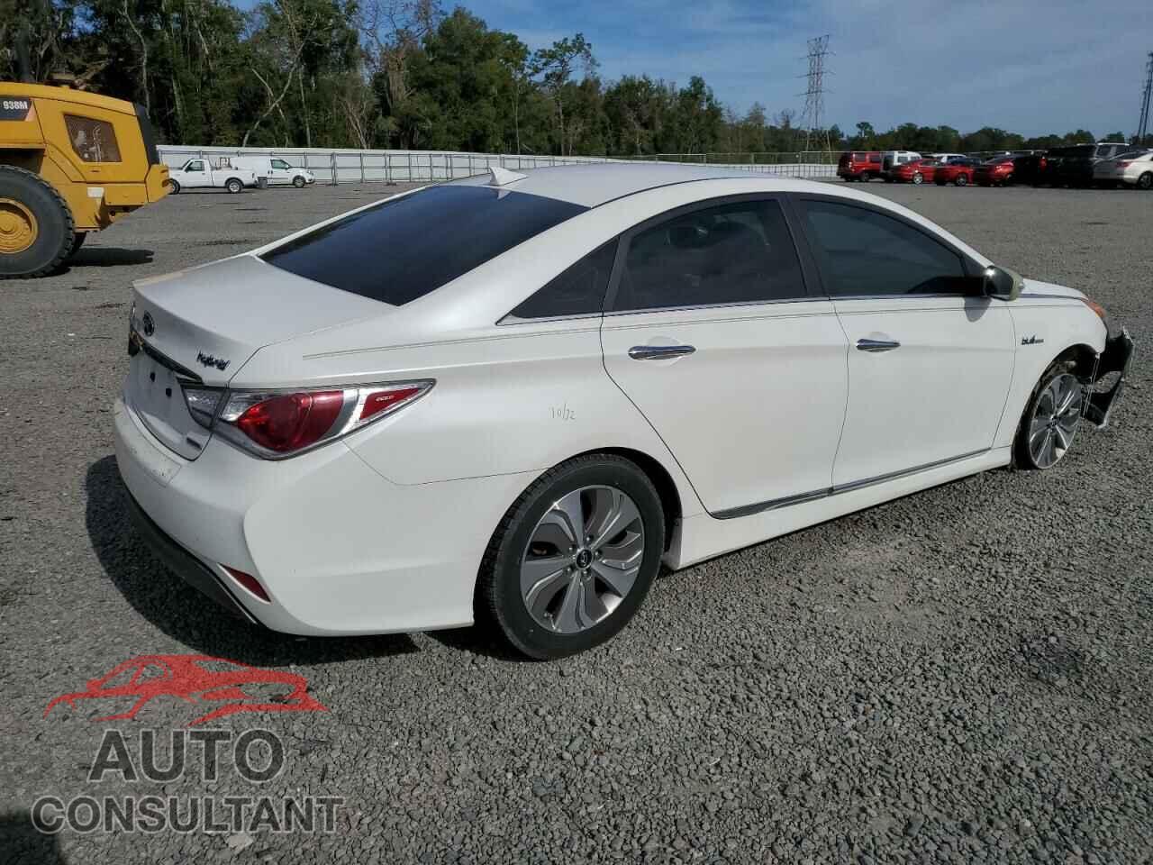HYUNDAI SONATA 2013 - KMHEC4A41DA091796