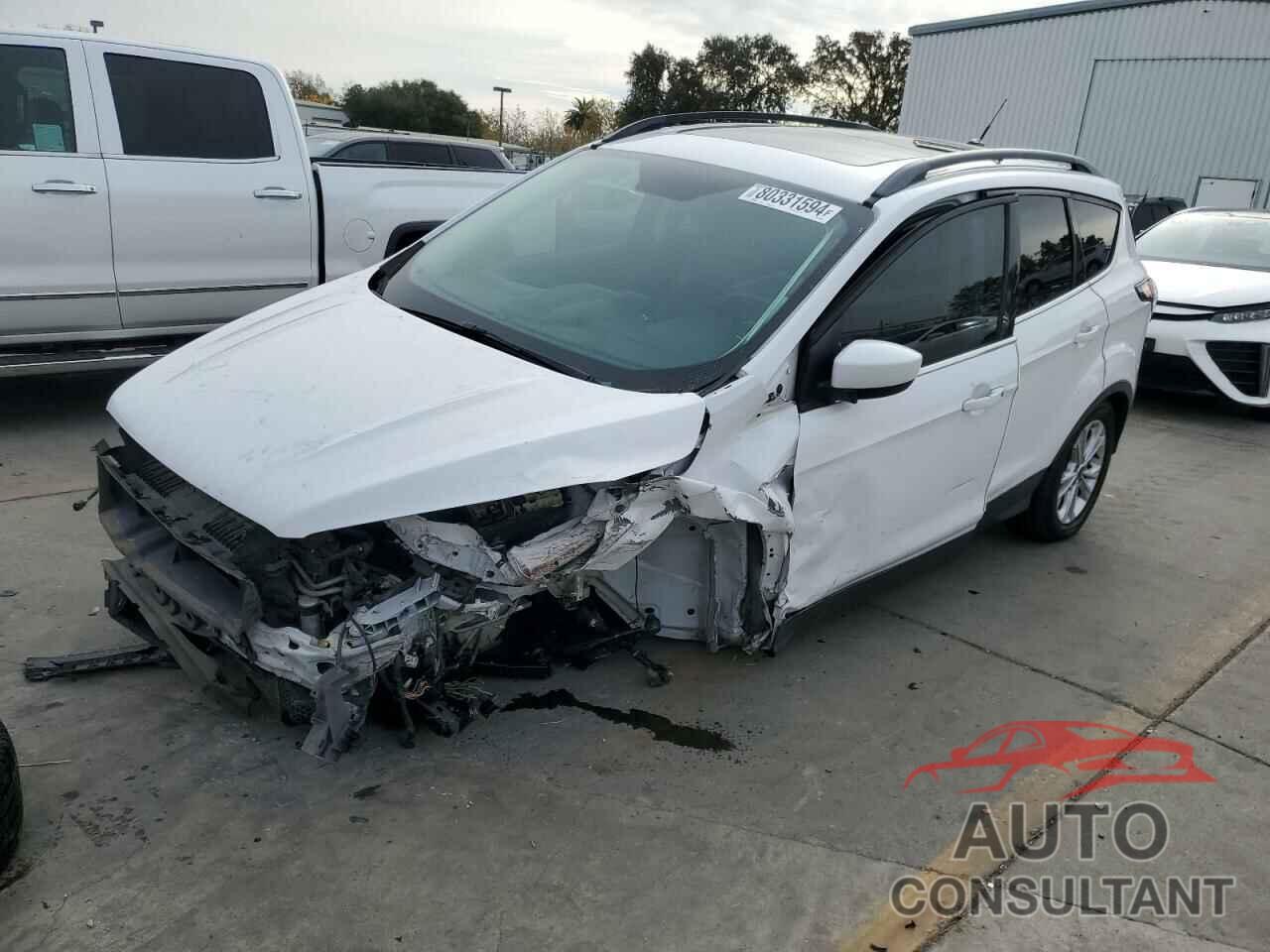 FORD ESCAPE 2017 - 1FMCU0G90HUD96520