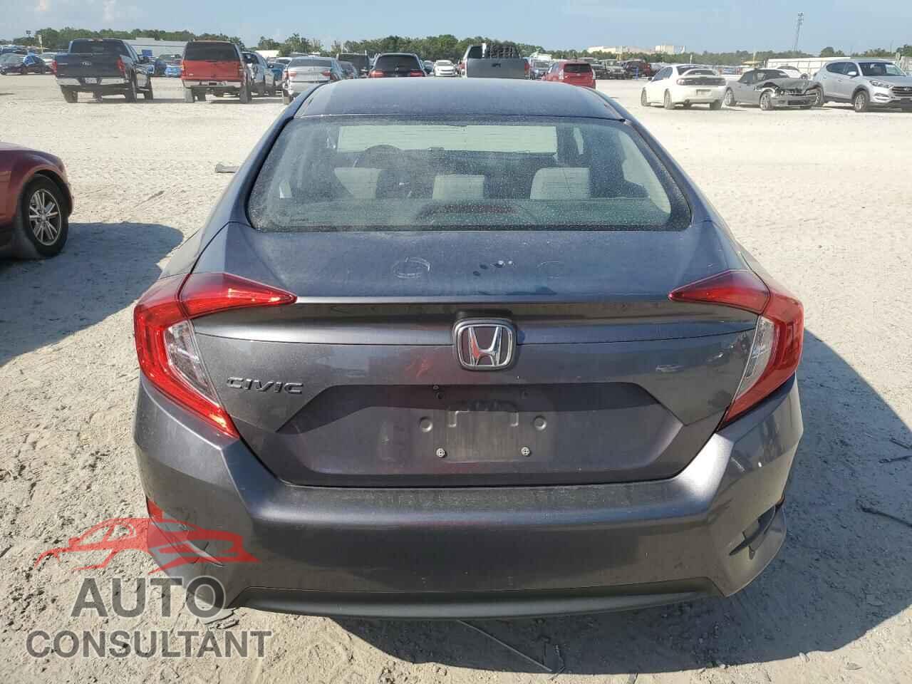 HONDA CIVIC 2017 - 19XFC2F56HE224246